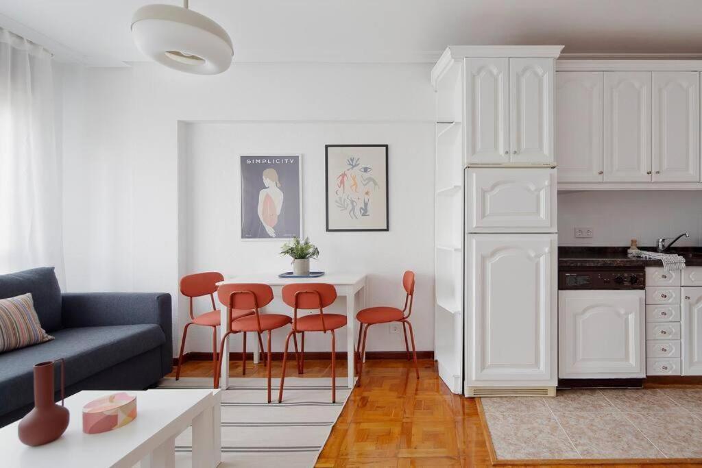 Apartamento Maura 2 Dormitorios اوفيدو المظهر الخارجي الصورة