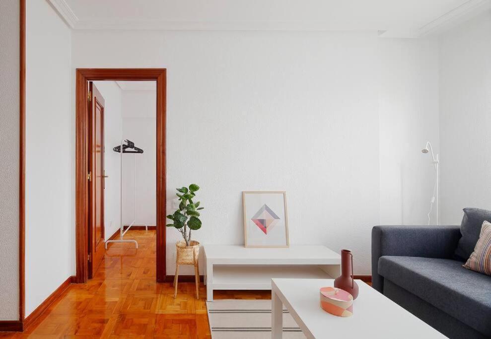 Apartamento Maura 2 Dormitorios اوفيدو المظهر الخارجي الصورة